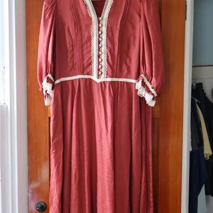 1940’s/1970’s Handmade Sewn ‘Gunnesax’ Dress